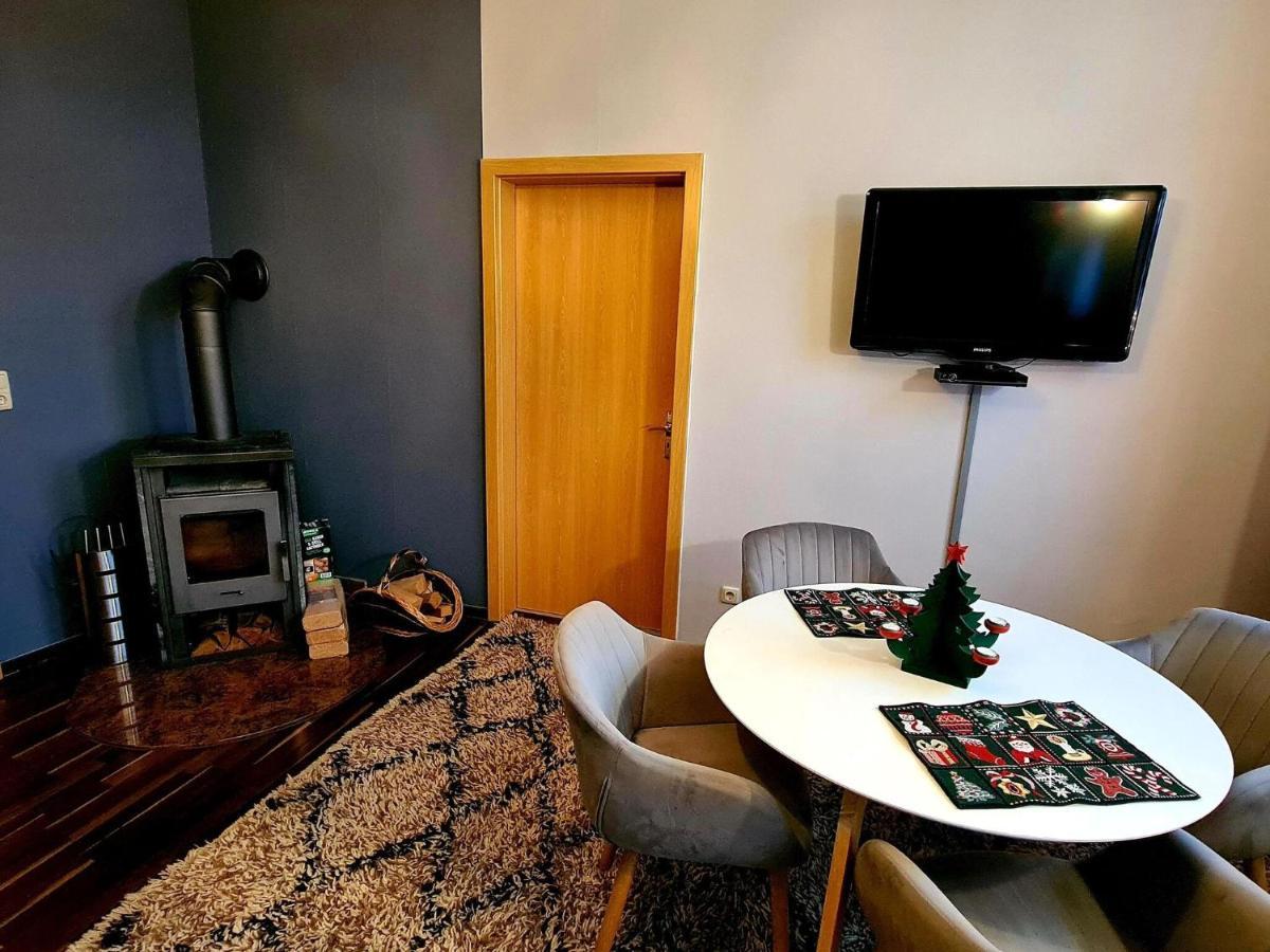 Apartment In Falkenstein With Wood-Burning Stove Exteriör bild